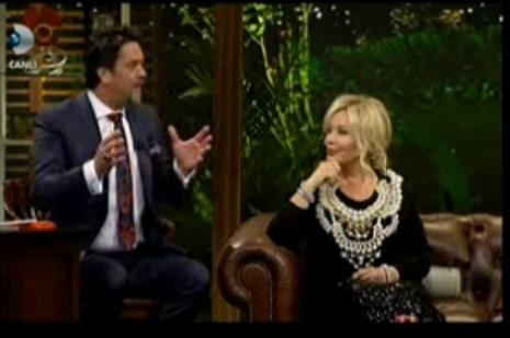 Beyaz Show kırdı geçirdi